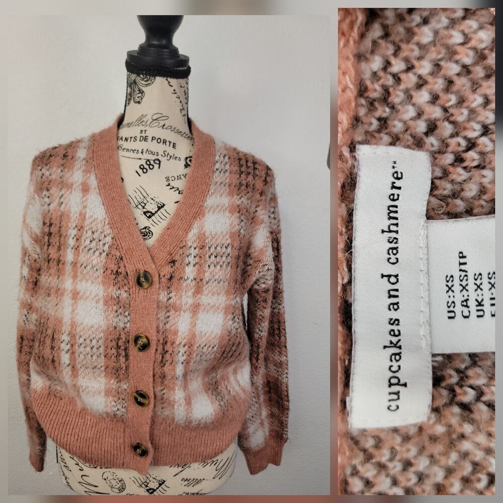 cupcakes & cashmere Plaid Brushed Cropped Boyfriend Cardigan SZ XS Fuzzy